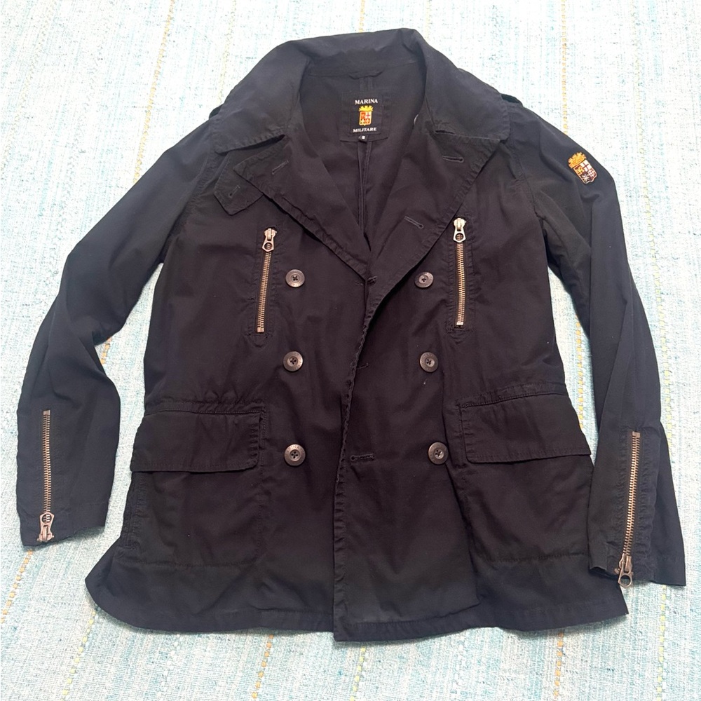 Military style peacoat light weight jacket in  S .. will fit medium easily.